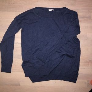 Gap sweater